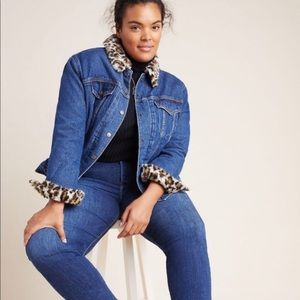 NWT Anthro x Levi’s Leopard Sherpa Denim Jacket
